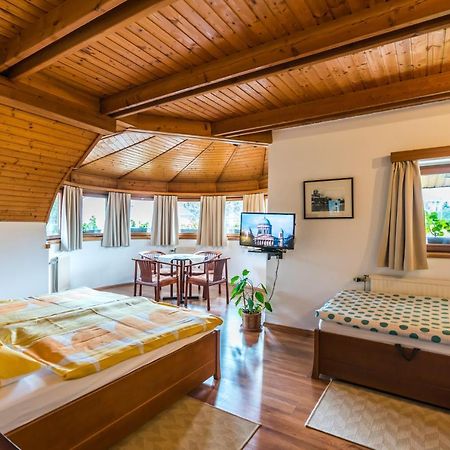 Szent Kristof Panzio Bed & Breakfast Esztergom Eksteriør bilde
